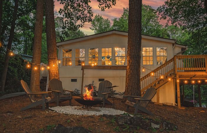 New Game Room-Snow Cones-Pet Friendly-Dock-Fire Pit-Kayaks-Paddleboards-