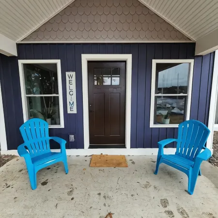 Harbor View Cottage - Unit A
