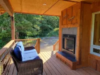 REMOTE HUMPTULIPS RIVER CABIN! - 4-Star