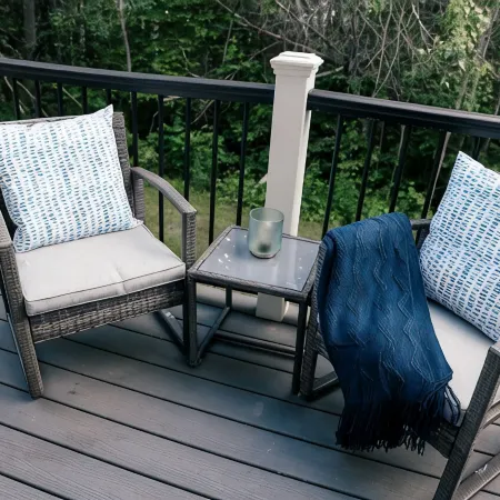 MaineStay Central Bangor Townhouse Near airport & Acadia Park w washer & dryer,