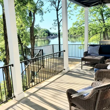Tim's Ford Lakefront Home