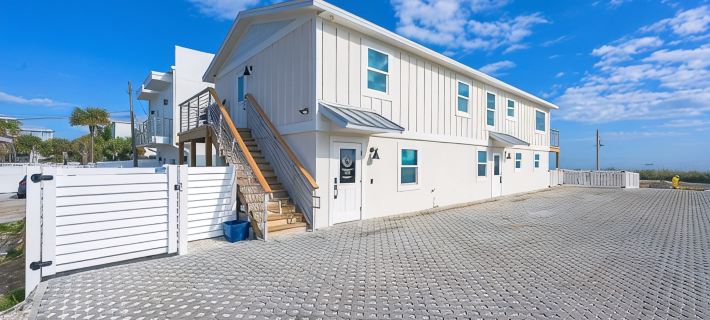 The Coziest Studio by the Sea! フラッグラー・ビーチのホテル