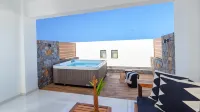 Abaton Island Resort & Spa - Hot Tub