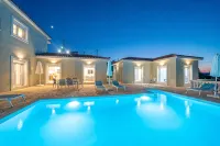 Luxury Villa with Guest House in tranquil setting with Private pool - maisons de vacances