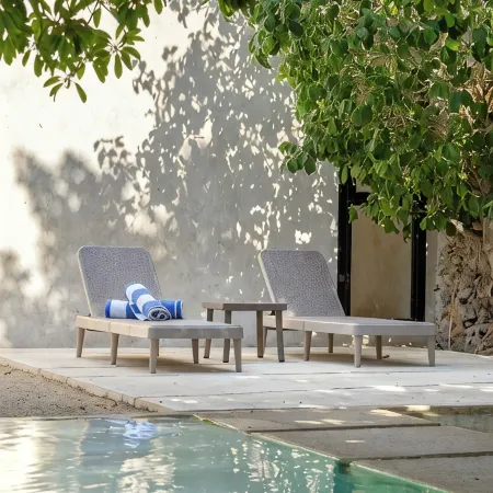 Spacious 1-floor House, Outdoor Oasis in Centro