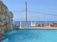 Hotel Finiki View - ที่มีสระว่ายน้ำ