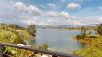 Bliss Sanctuary Vista Glamping and Club - 2-Star