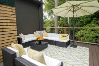 Retreat WithInn-Relaxation Centrally Located to Beaches and Walkable Restaurants