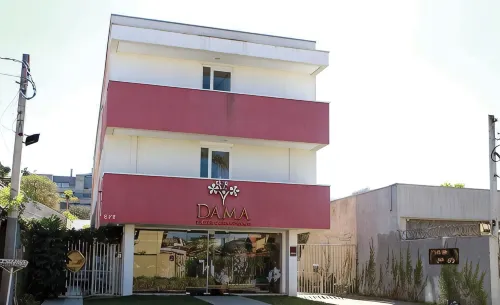 Villa Tata Suítes Ltda - 2 ดาว