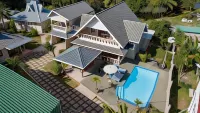 Villa Aya