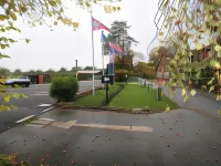 Trivelles Waterhall Country Gatwick Hotel & Airport Parking Hoteles en Crawley
