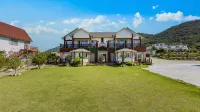 Yeosu Sunset Maru Pension - 膳食民宿