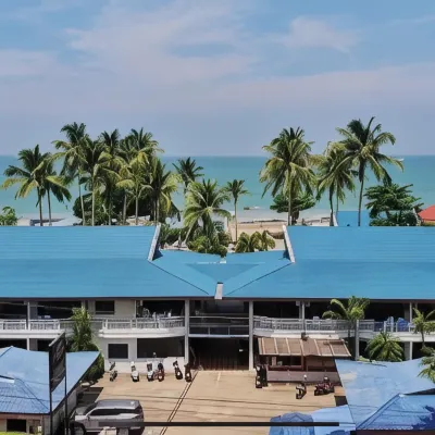 Andaman Lanta Resort Отели рядом с достопримечательностью «Залив Кантьянг»