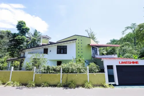 Limeshine Residence - Airport Transit Hotel - Pensions