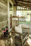 Crockett's Retreat @ Muletown Farm • Fishing Pond • Fire Pit • Horse • Sunsets - 3 ดาว