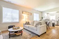 Downtown Charm Meets Waterfront Walk to Everything - 4-Star