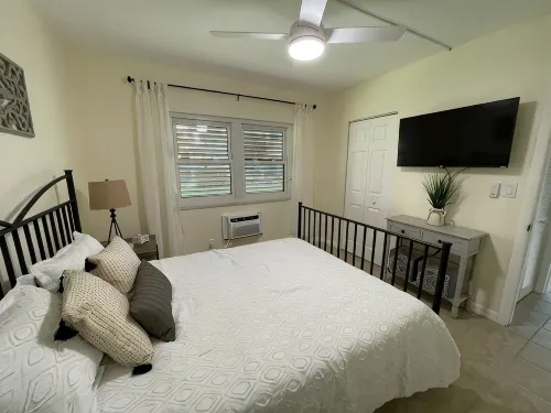 Tastefully Designed, 1st Floor Corner Condo, Steps from the Beach! - 2-Star
