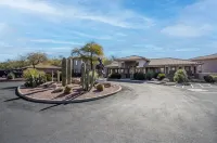 Perfect for long-term stay, heated Pool, Spa, Gym