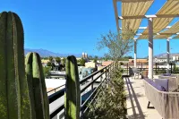 Intimate & Bright Studio w/ Rooftop Pool in the Art District San Jose Del Cabo