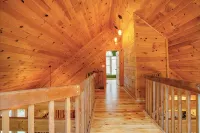 Orchard Mountain Cabin, Enchanting Retreat – Exclusive Lakefront Sanctuary - Alphydda