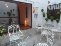Orfebre Góngora Hotel dekat Jembatan Roman