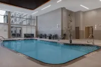 Home2 Suites by Hilton Kingston - Pools