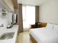 Cplus Residence - 2-Star