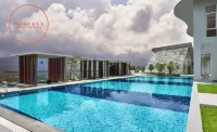Windmill Upon Hills Genting by Widebed - สระว่ายน้ำบนดาดฟ้า
