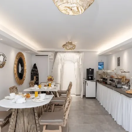 Hotel Villa Flora