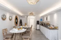 Hotel Villa Flora - breakfast