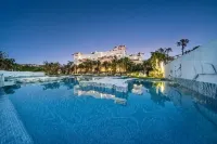 Mnar Castle - Infinity Pools