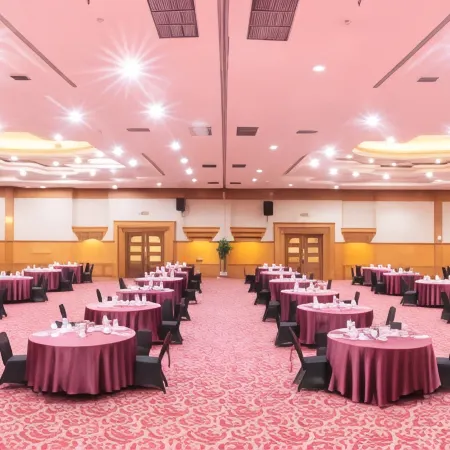 Rocky Plaza Hotel Padang