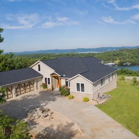 Luxury Lakeview w/Private Pool • Fireplaces • Game Garage • Sleeps Large Groups