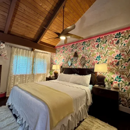 Hawaiian Chic Crater Retreat-Private Crater Oasis with a Serene Pool, Near Beach