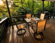 Blue Ridge Mountains Cabin • Mountain Bike Storage • Firepit • Outdoor Theater