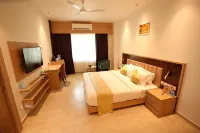 Aaria Beach Resort and Spa - Bed and Breakfasts