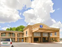 آمريكاز بيست فاليو إن إن آر جي بارك ميديكال سنتر Hotels near إن آر جي بارك