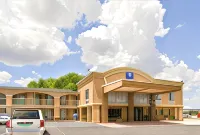 آمريكاز بيست فاليو إن إن آر جي بارك ميديكال سنتر Hotels near ملعب إن آر جي