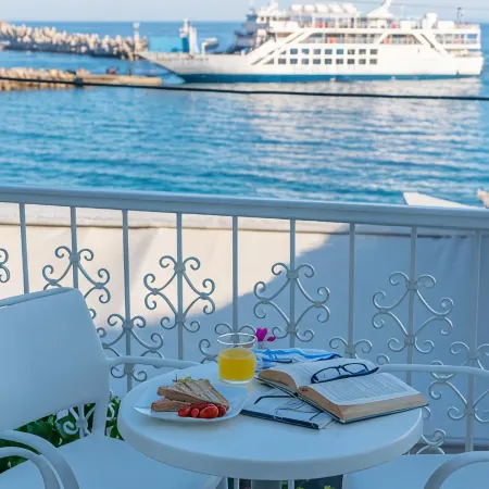 Samaria by the Sea