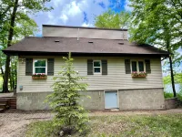 Peaceful 3-Bedroom 1 1/2 Bath Cabin on a Serene, Secluded Lake - Alppimaja