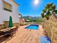 VILLA NURIA WITH PRIVATE POOL,2 KM TO DE BEACH. AC / WIFI / ALARM / PARKING - Wifi