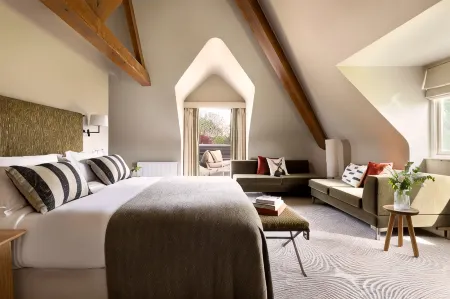 New Park Manor Hotel - A Luxury Family Hotel
