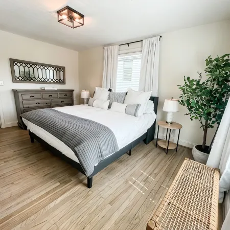 2 BR Townhome in downtown Homewood next to SOHO
