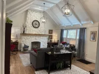 Great for Parent Weekends and Orientation - 4 stjerner