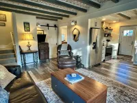 Rare Beautifully Restored Historic Retreat • Central Yakima Location • Must See! - 4-Star