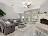 Charming 4 Bedroom House near Lake McQueeney Hotels in McQueeney