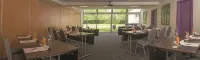 Hotel Inn Design Paris Saint Quentin - Business