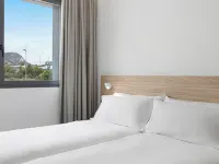 B&B HOTEL Madrid Carabanchel Hotels near Carabanchel