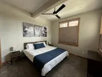 Bonus Bunk Room!  Private Hot Tub and Walkable to Restaurants and Brewery!