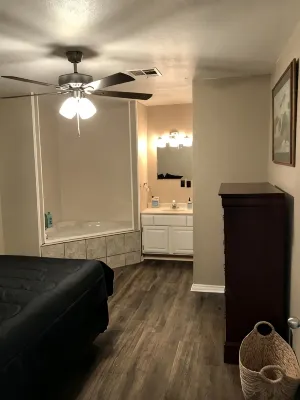 Secluded Lakehouse Right on Lake Eufaula! - 3-Star